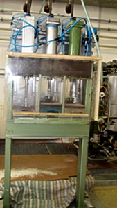 ＫＮサドル製作現場